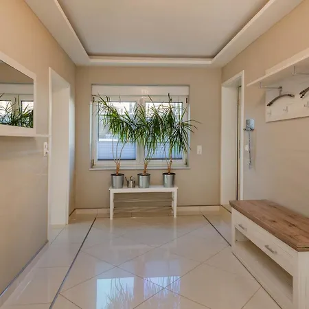 Ost - Simone * 奥斯特西巴德钦诺维茨