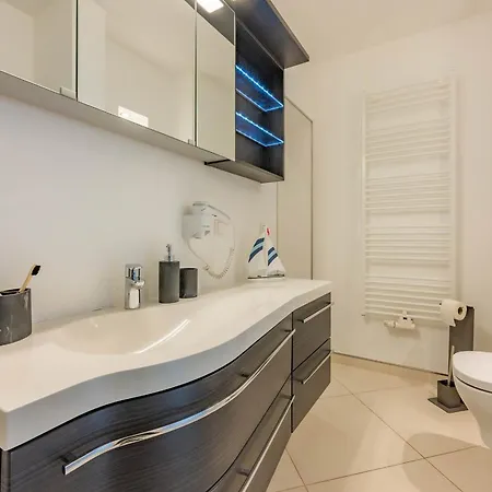 Ost - Simone 奥斯特西巴德钦诺维茨