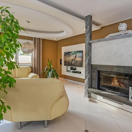 公寓 Ost - Simone *